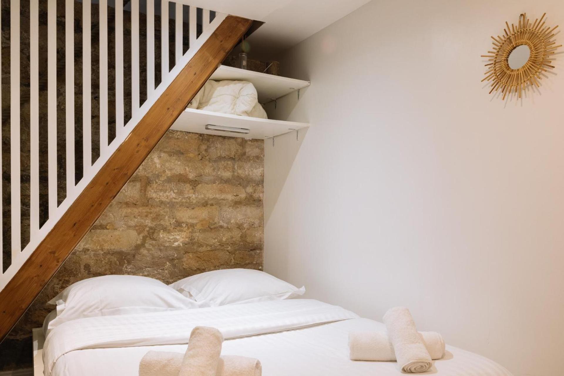 Modern 1 Bedroom Apartment Near Eiffel Tower ปารีส ภายนอก รูปภาพ