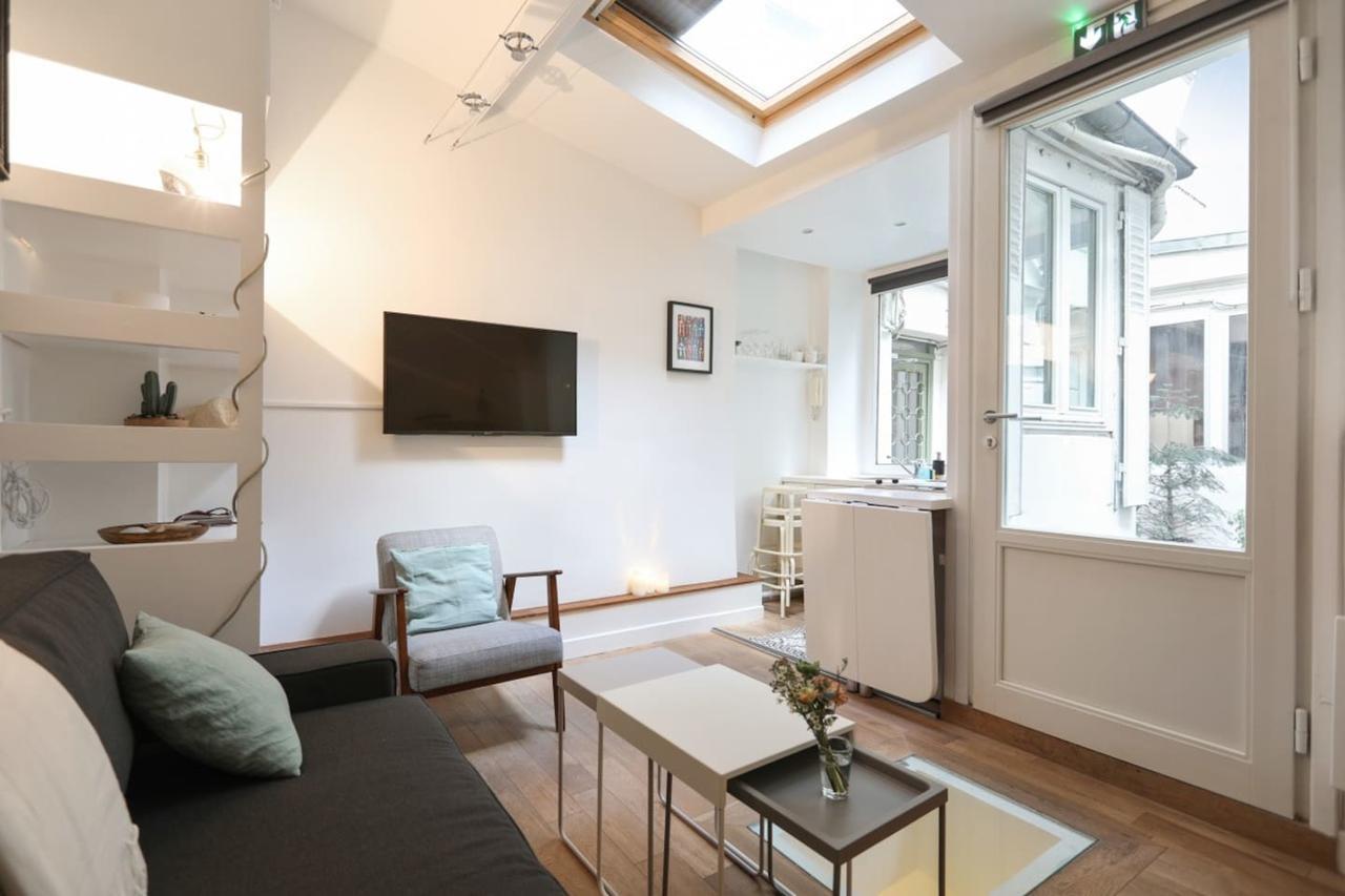 Modern 1 Bedroom Apartment Near Eiffel Tower ปารีส ภายนอก รูปภาพ